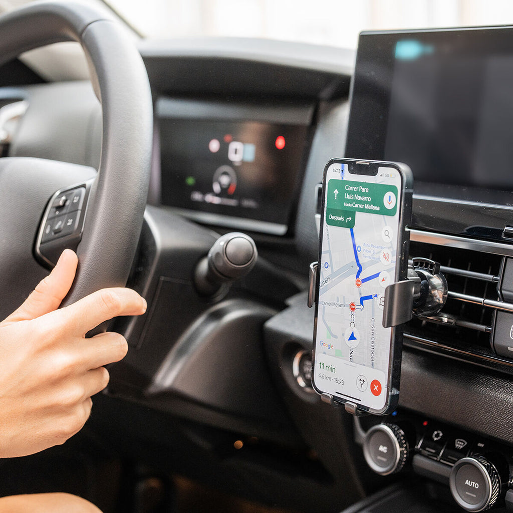 Gripzo Wireless Car Mount — Charge & Drive